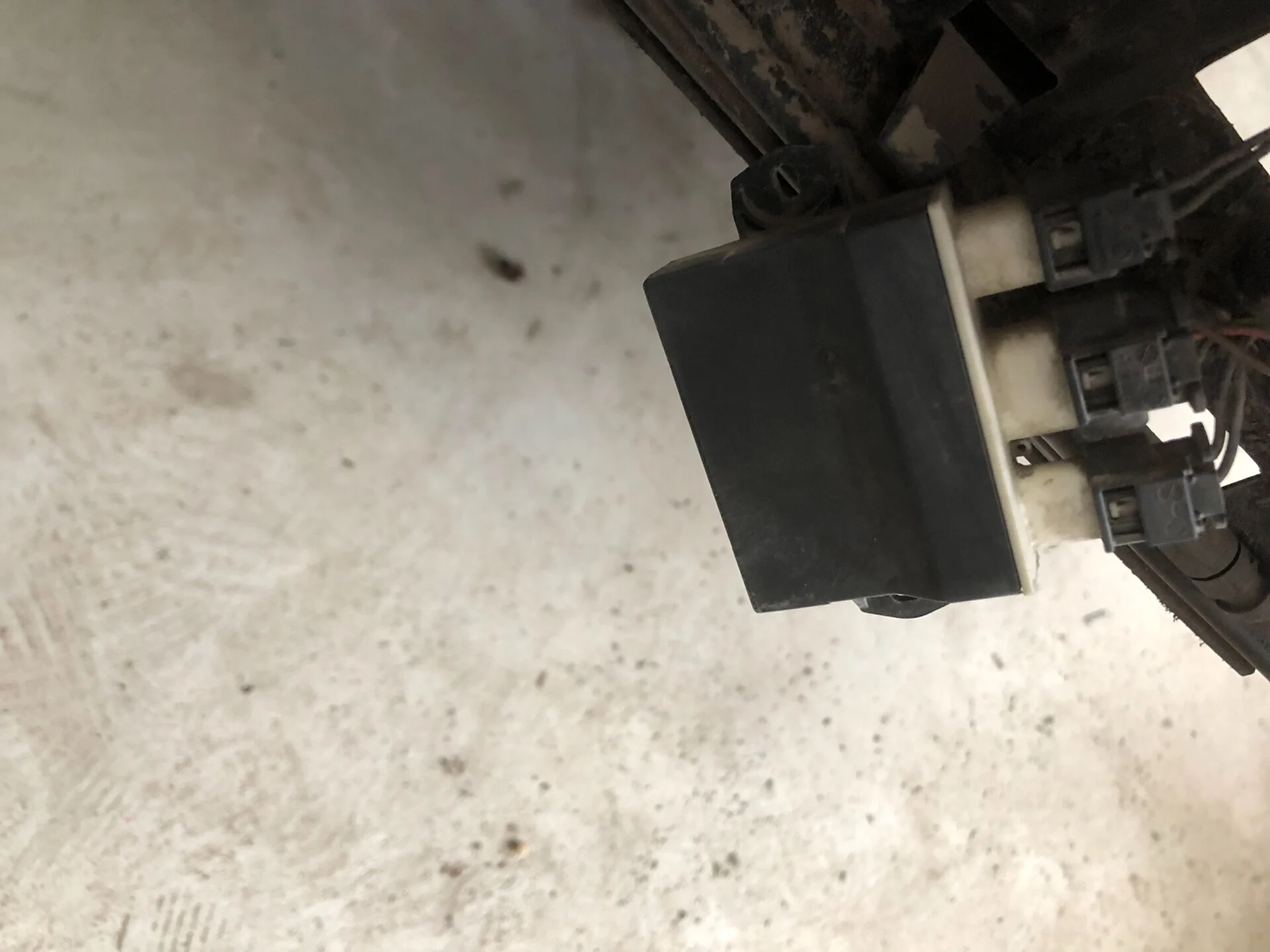 BMW F02 F18 Kick Sensor Module (Foot-Activated Door Opener) - Genuine OEM 61357306797