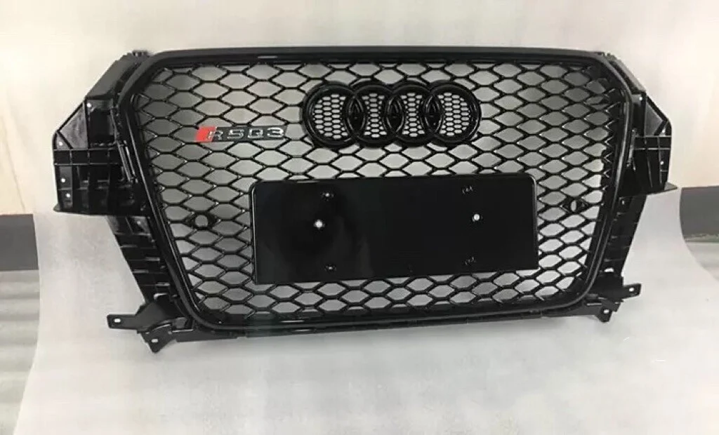 Audi Q3 (2013–2015) RS-Style Black Honeycomb Grille Kit with Fog Light Bezels