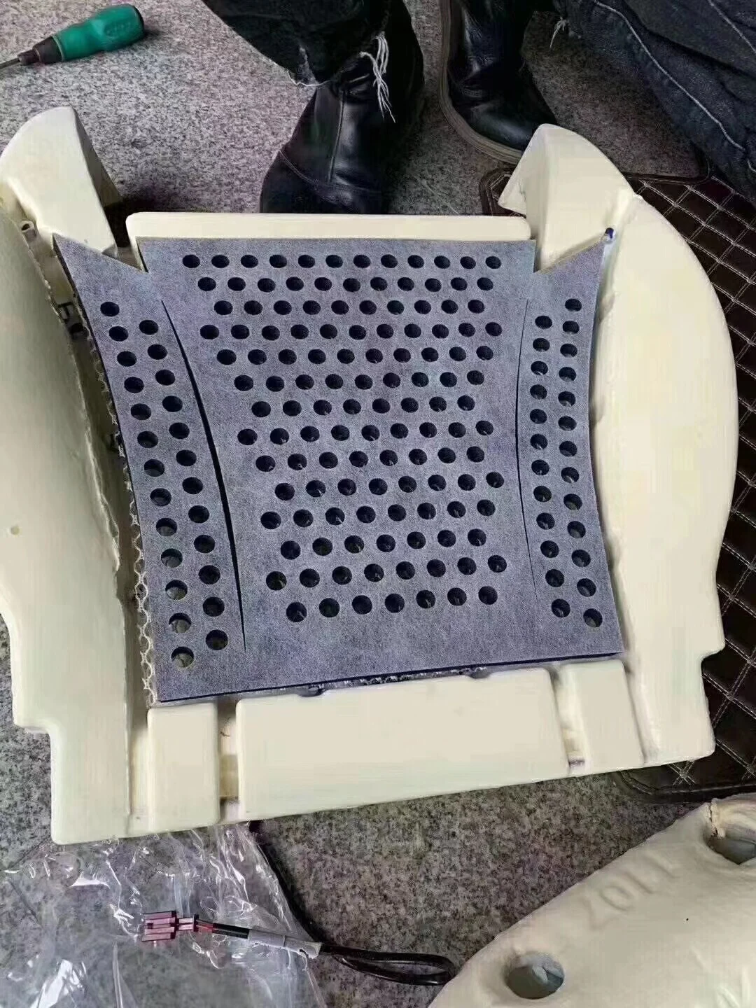 Mercedes-Benz C-Class & GLC Seat Ventilation Foam Cushion (W205/W253)