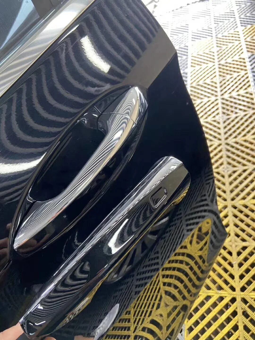 Mercedes-Benz Keyless Entry System (Comfort Access) for A-Class, GLB, GLC, C-Class, E-Class