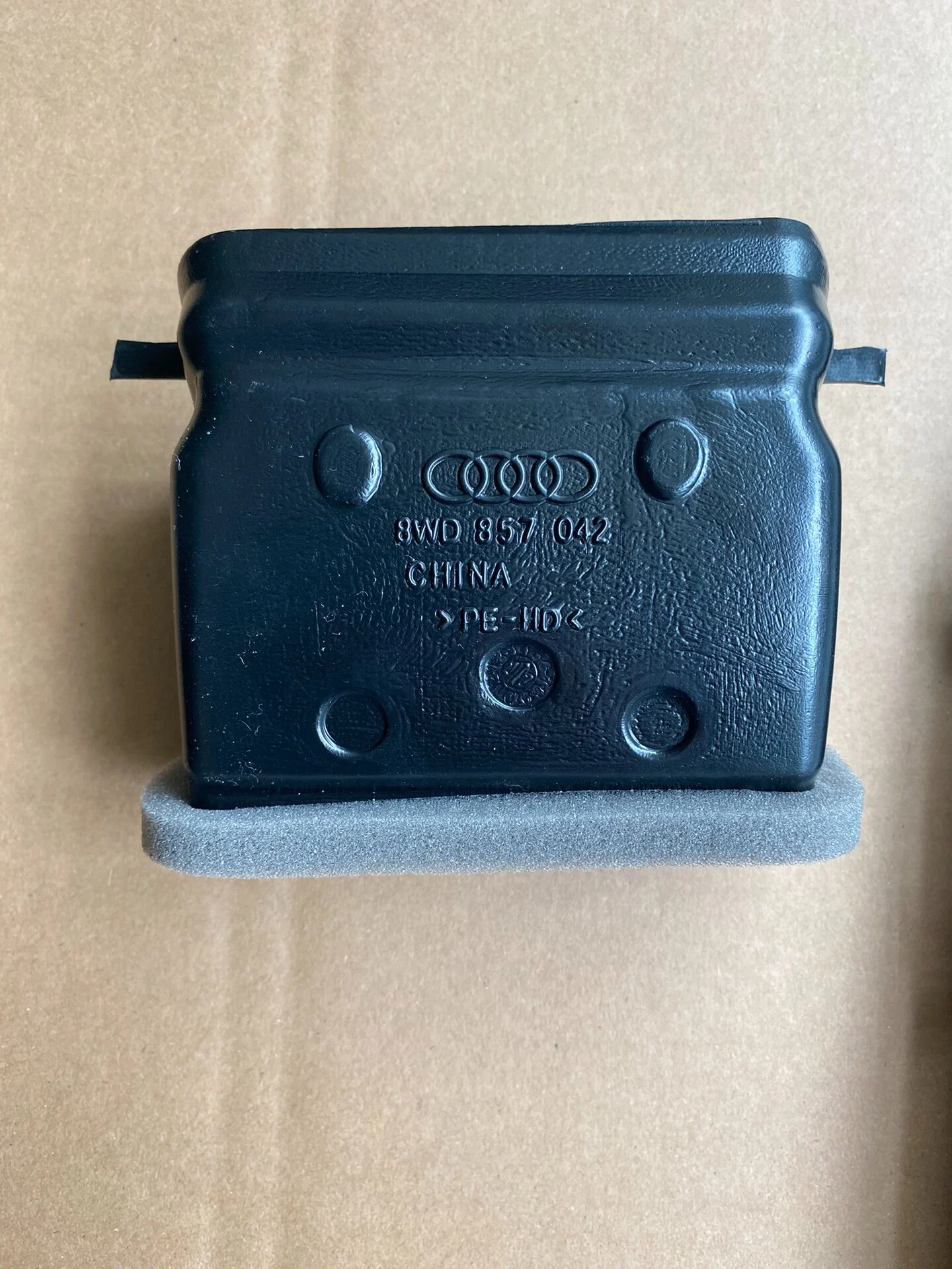 Audi A4 B9 (2017+) Rear AC Vent Kit with Ducting