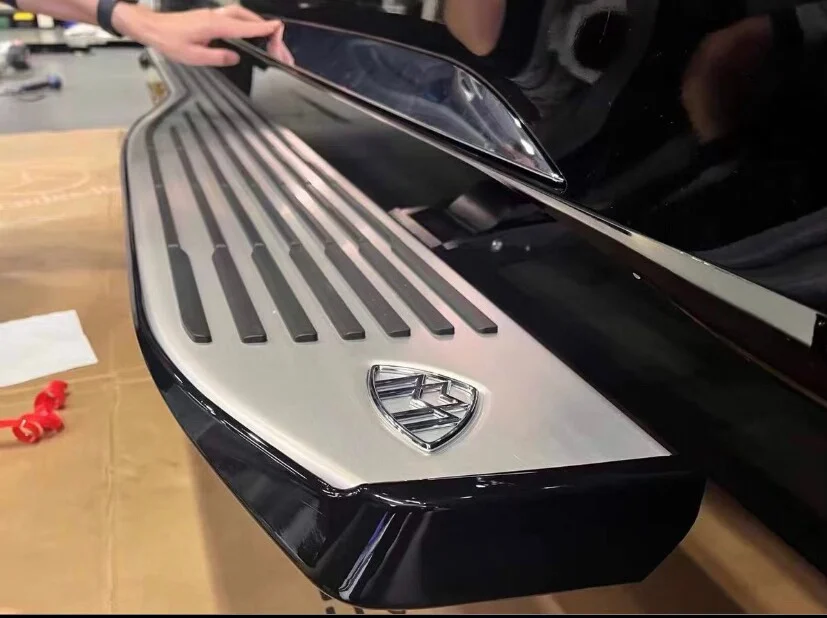 Mercedes-Benz GLS Maybach Style Power Running Boards for W167 GLE GLS