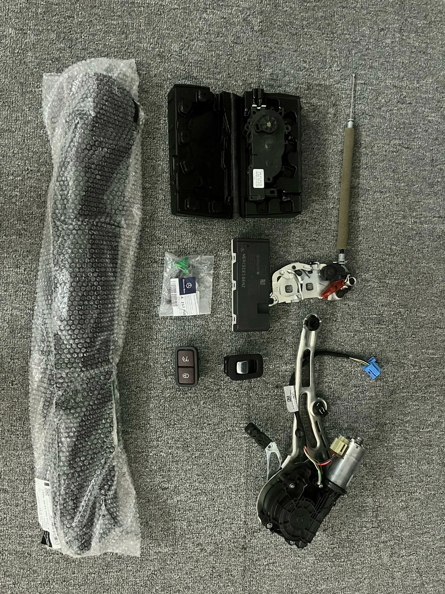 Mercedes-Benz Power Tailgate Trim Panel Kit with Switch and Wiring Harness