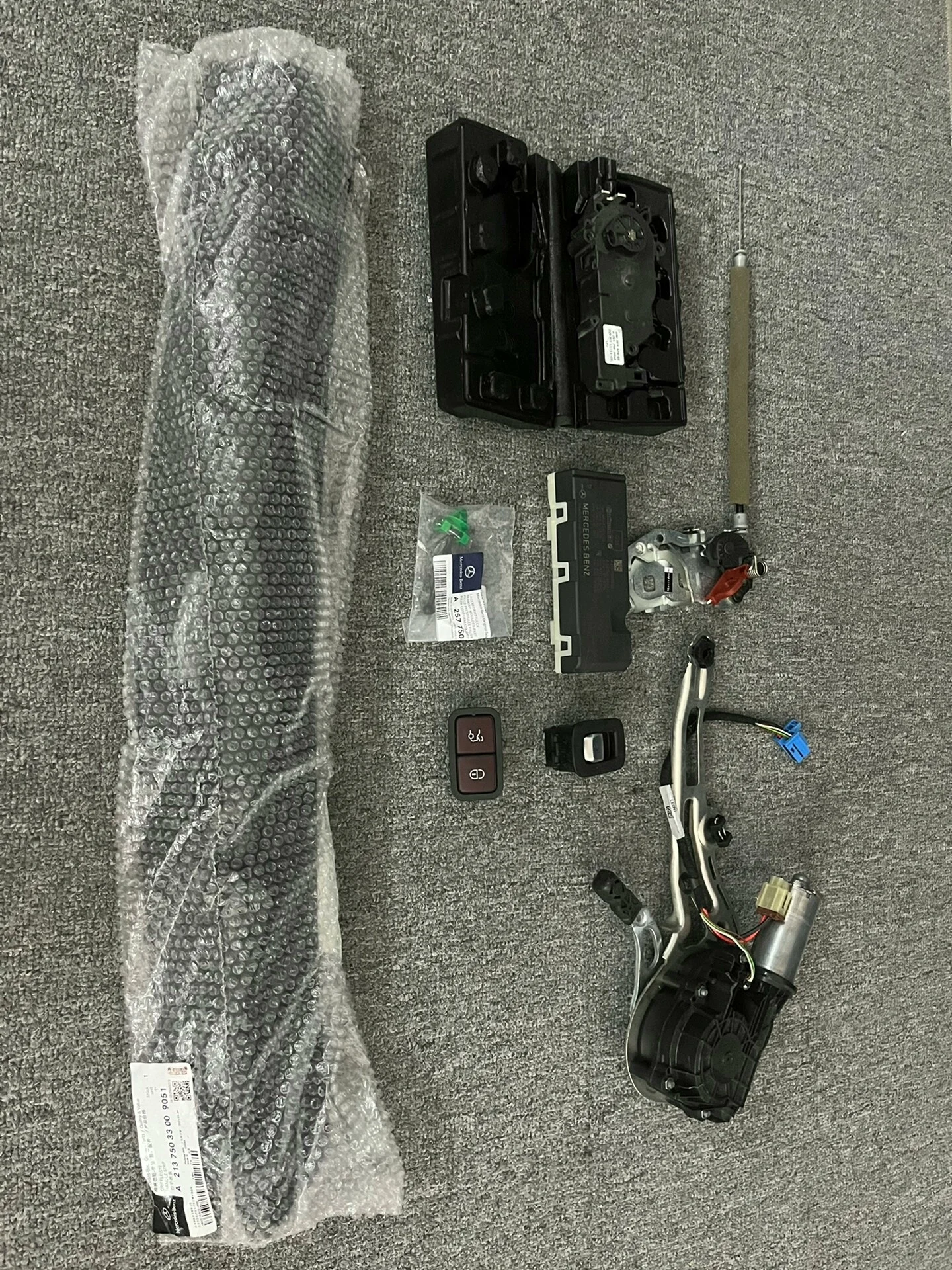 Mercedes-Benz Power Tailgate Trim Panel Kit with Switch and Wiring Harness