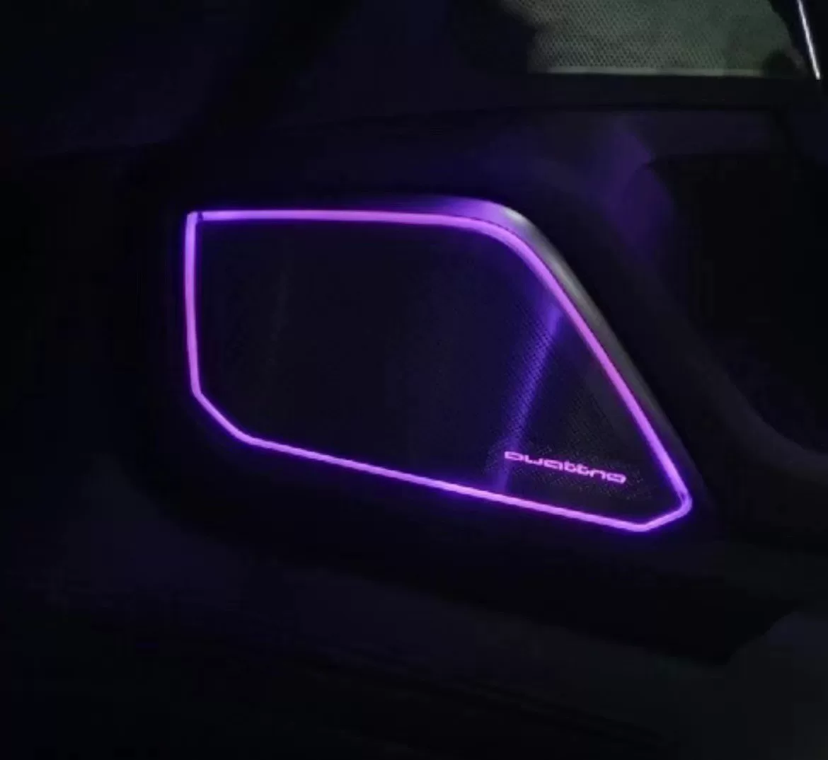 Audi A6 C8 A7L Four-Door Speaker Cover Ambient Lighting