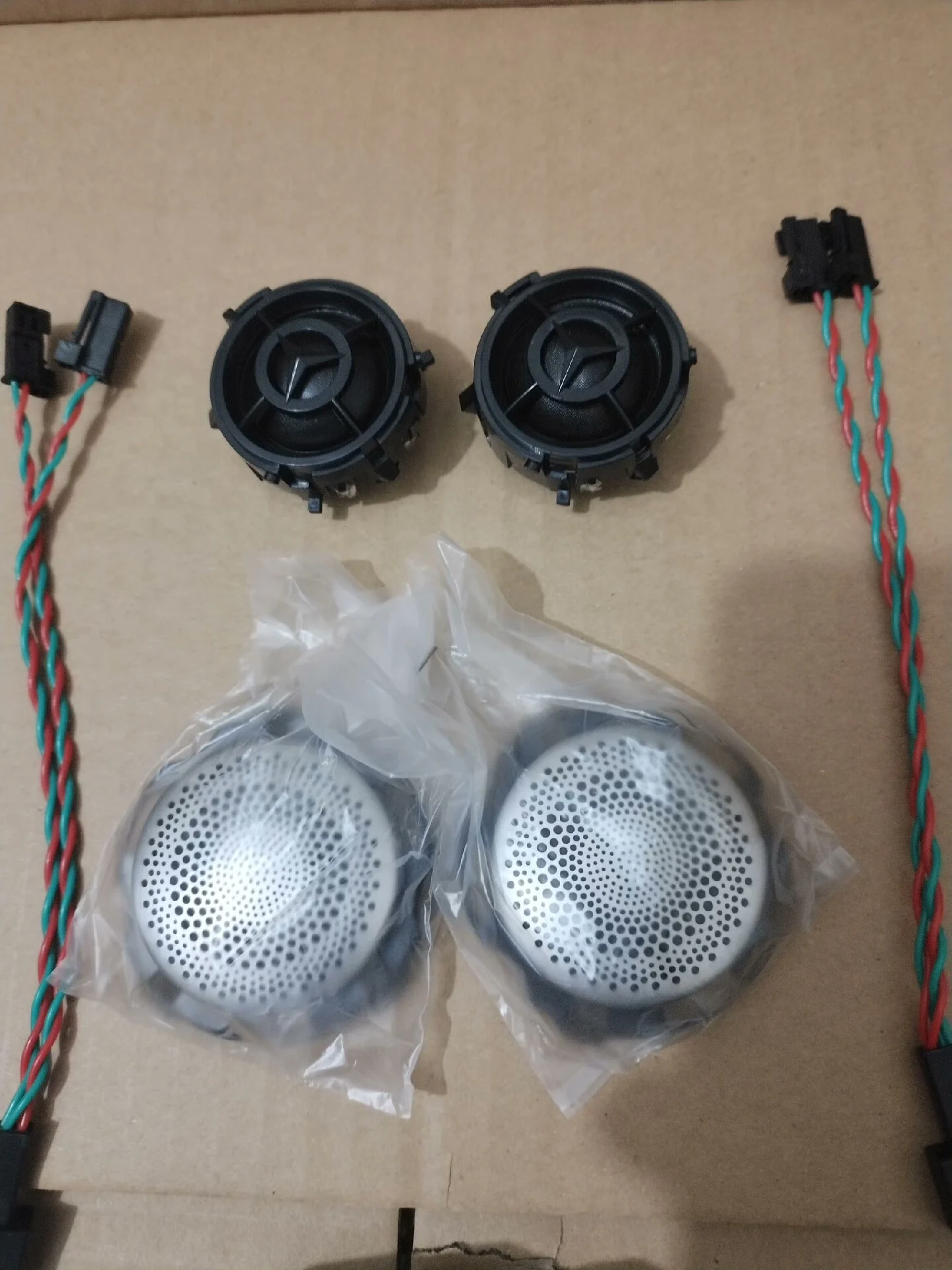 Mercedes-Benz Rear Door High-Performance Tweeter Installation Kit (Compatible with Berlin Sound)