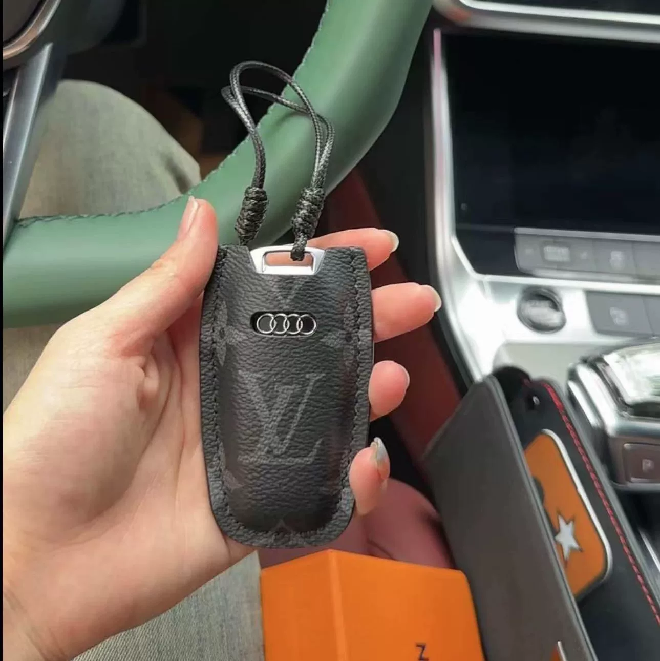 Audi Key Cover Leather Luxe Pattern - Compatible with A4, A6, Q5, Q7, TT, etc.