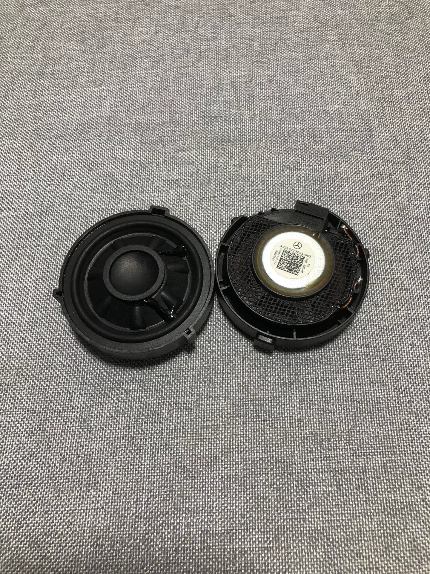 Benz C206 roof surround with Burmester speakers