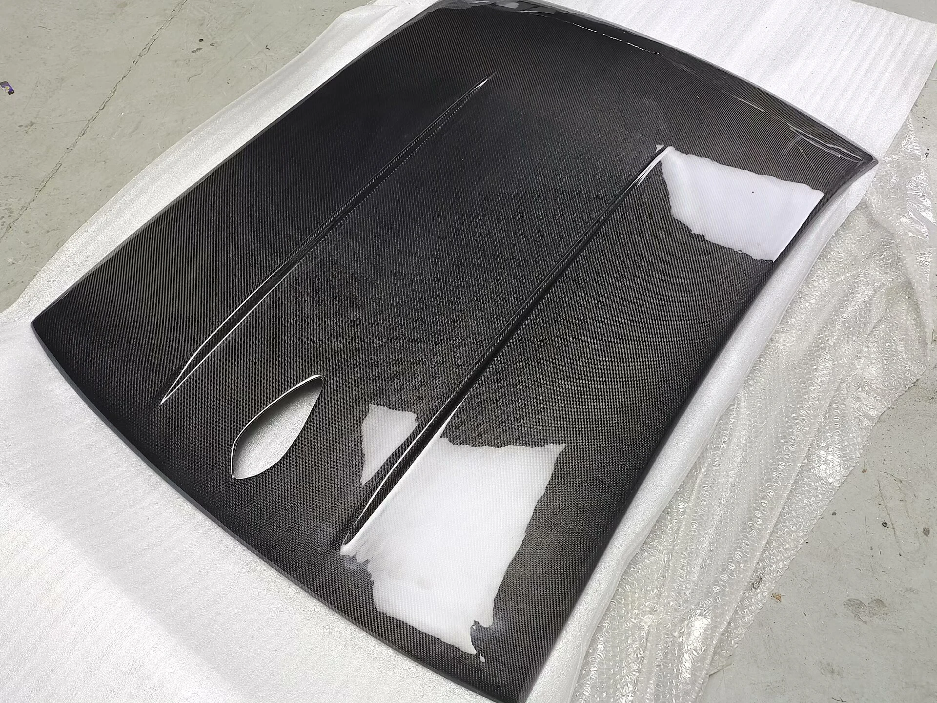 BMW 3 Series, 4 Series, 5 Series Carbon Fiber Roof Replacement Compatible with F30/F35/G20/G28/F32/G22/G30/G38
