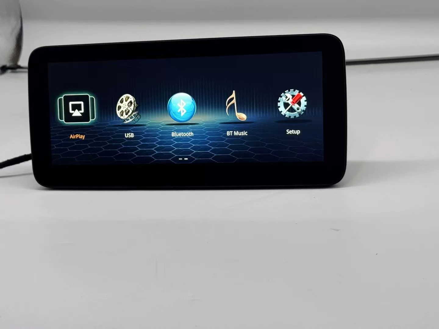 Mercedes-Benz Linux Infotainment System Upgrade Screen for C200L, GLC, CLA, GLA, GLK300, E260, A-Class