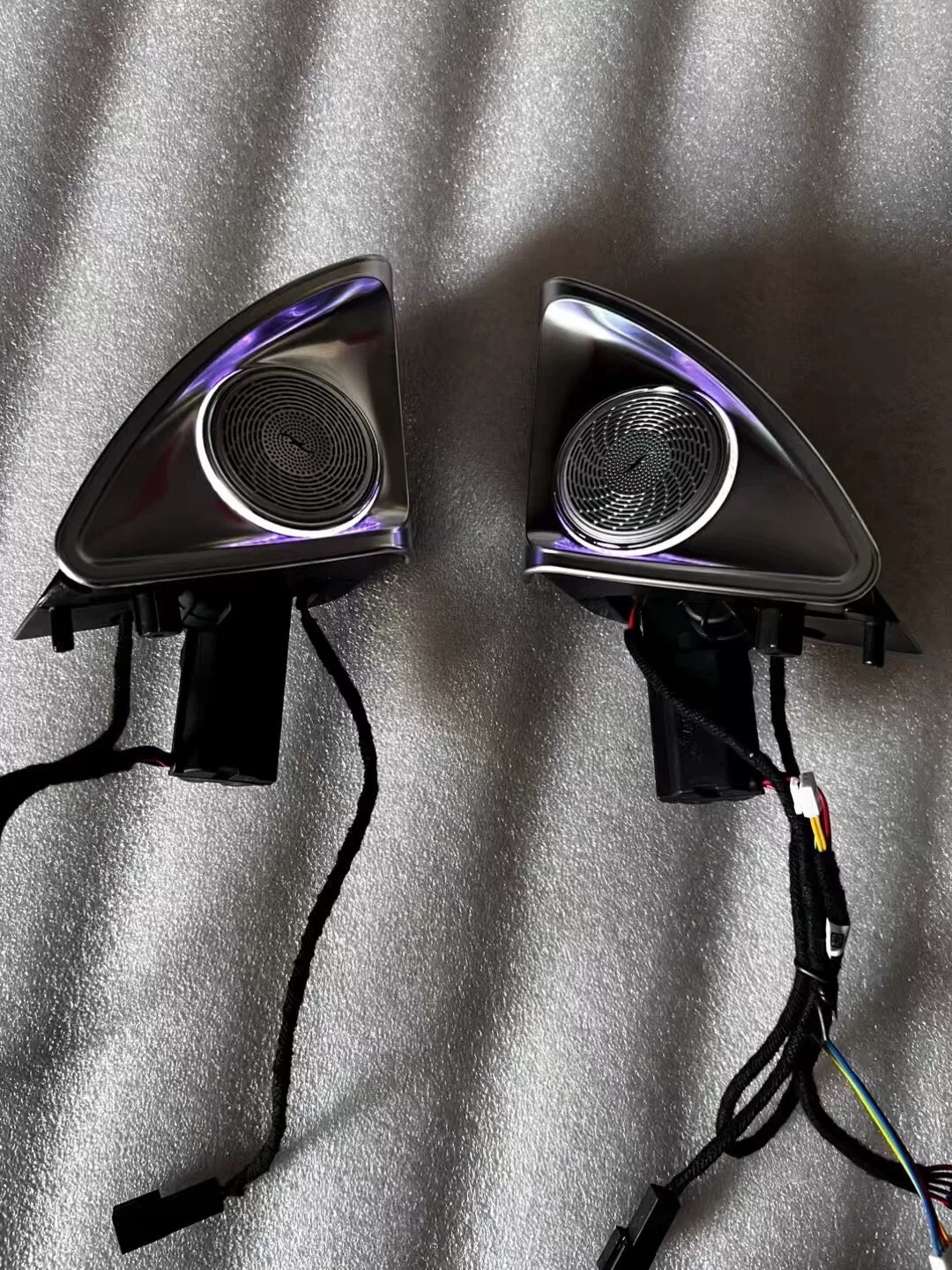 CLS Rotating Tweeter Speaker OEM Fit for Mercedes-Benz CLS W218 (2011–2017) With Ambient Light Integration