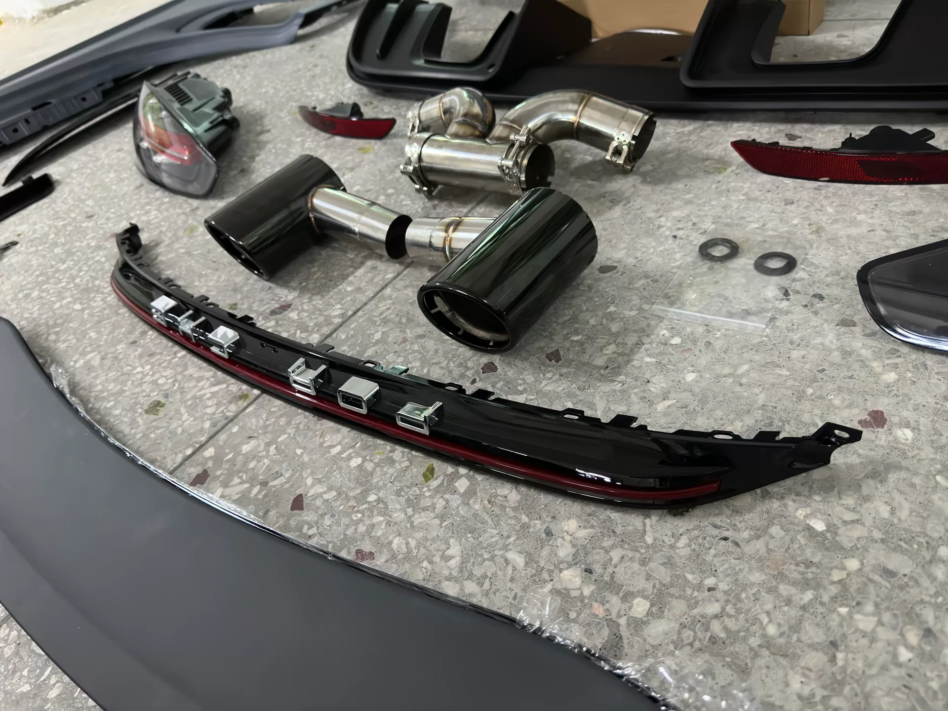 Kit de conversión para el restyling del Porsche 981 al 982 para el 718 GT4 / GT4 RS