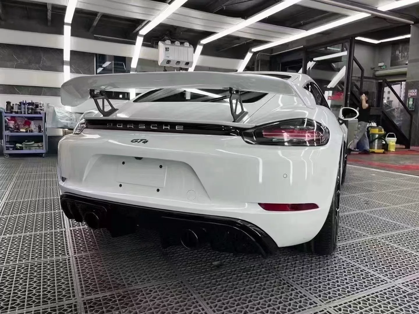 Kit de conversión para el restyling del Porsche 981 al 982 para el 718 GT4 / GT4 RS