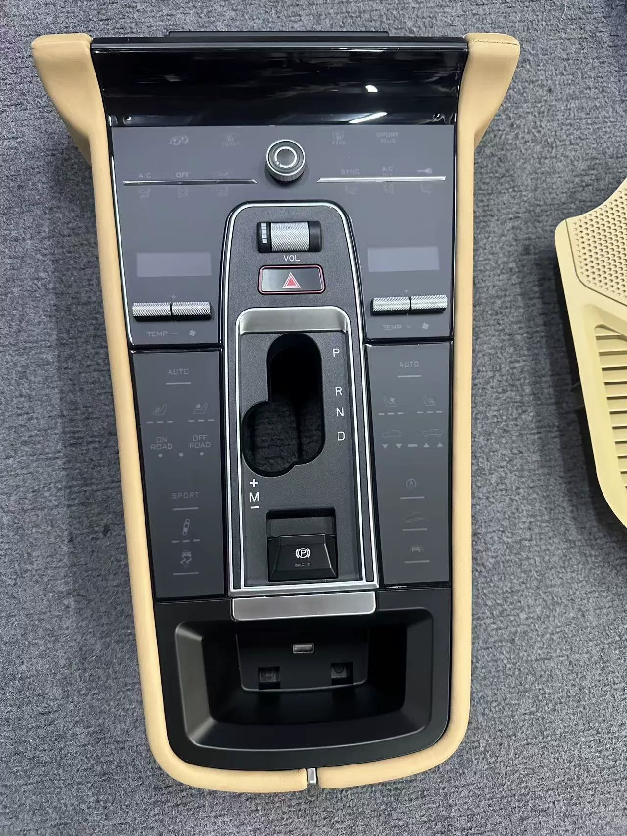 Kit de actualización para el interior del Porsche Cayenne 2011-2017 Instalación sin daños: nuevo tablero, volante y consola central