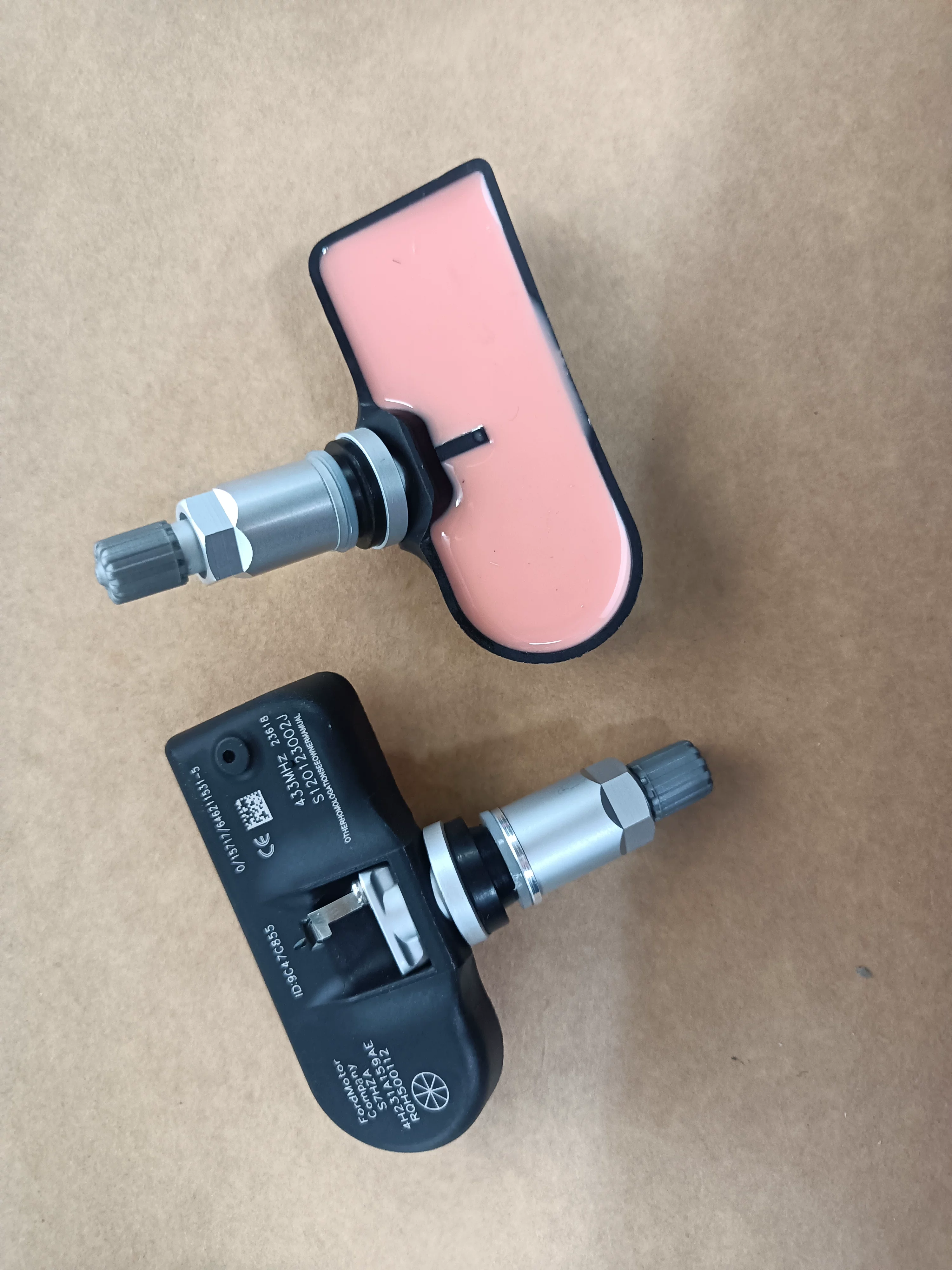 Land Rover OEM TPMS Sensor (433MHz) for Range Rover Sport, Vogue, Evoque, Discovery 3/4/5, Freelander 2