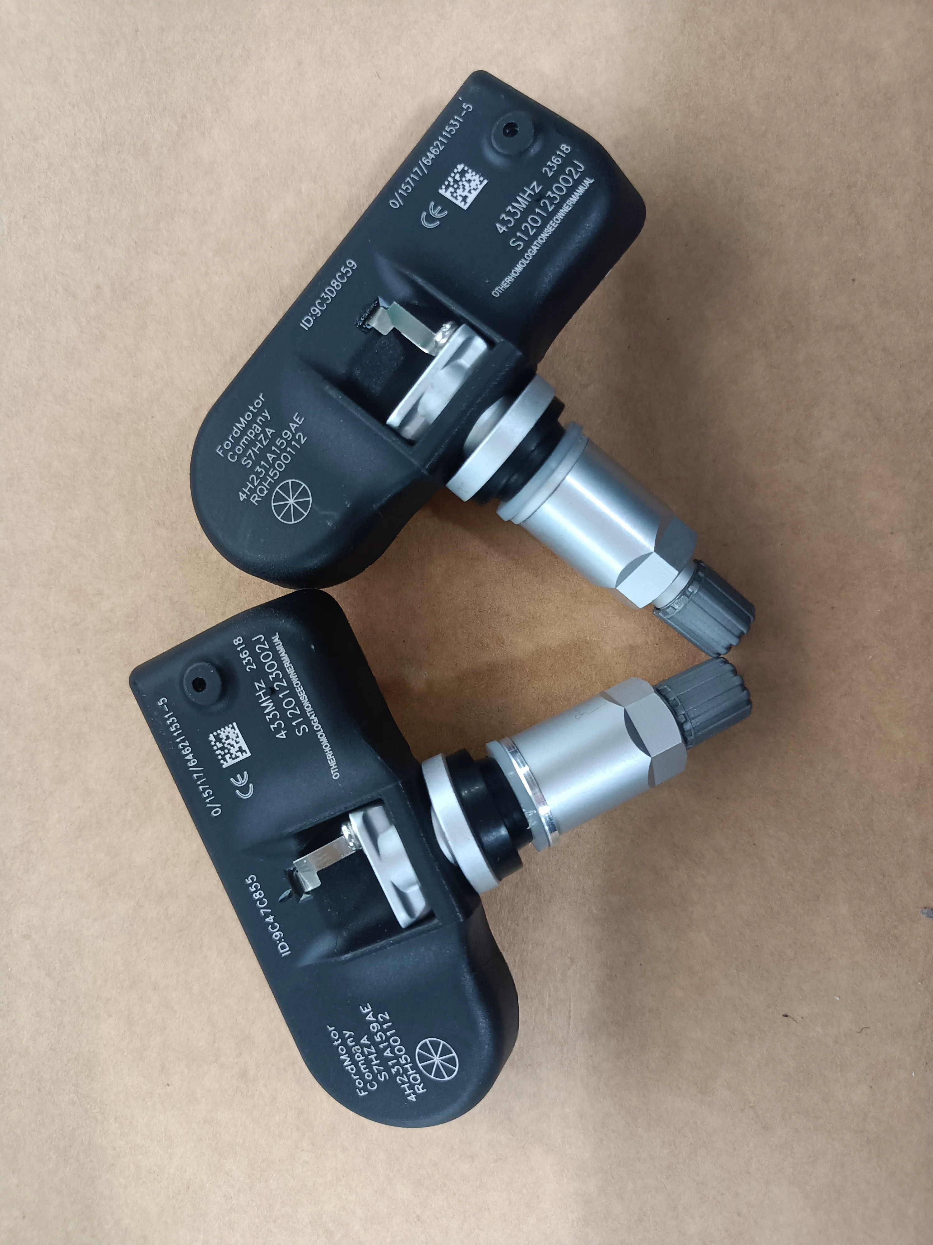 Land Rover OEM TPMS Sensor (433MHz) for Range Rover Sport, Vogue, Evoque, Discovery 3/4/5, Freelander 2