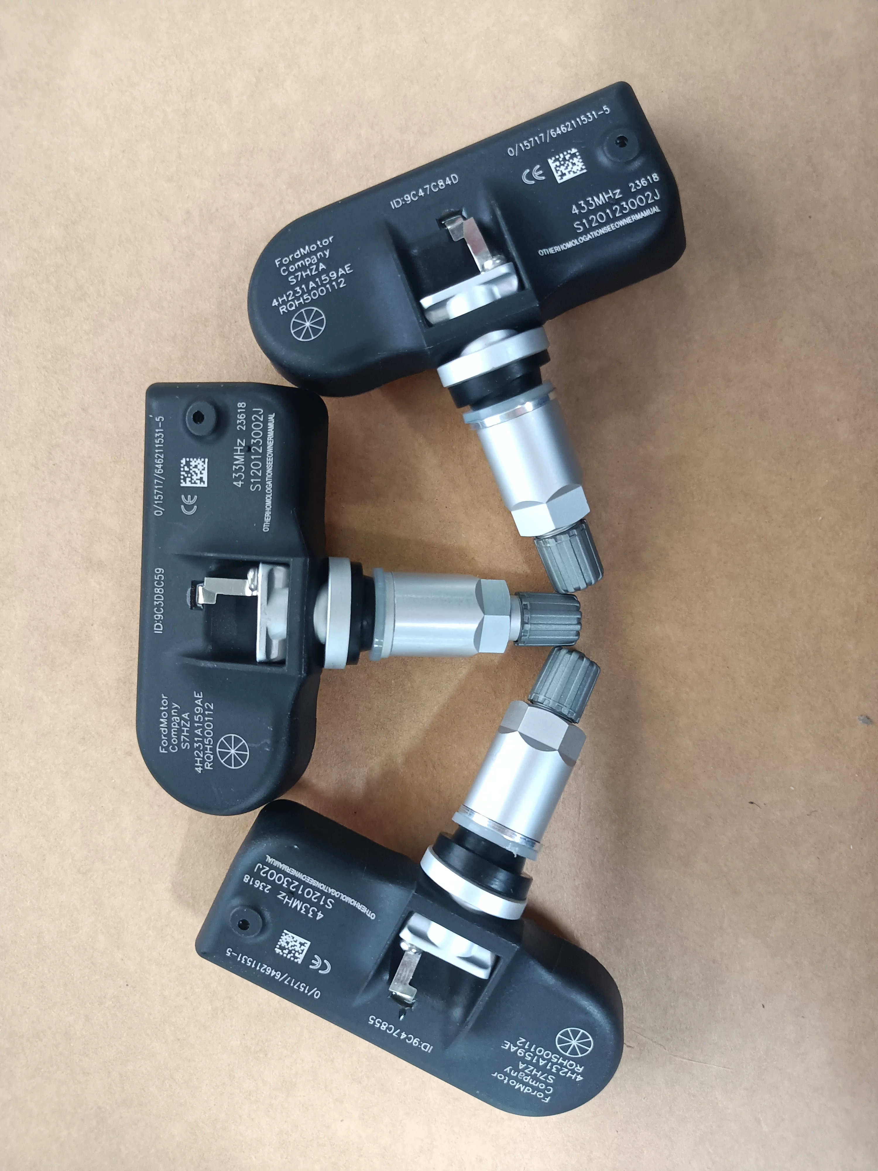 Land Rover OEM TPMS Sensor (433MHz) for Range Rover Sport, Vogue, Evoque, Discovery 3/4/5, Freelander 2