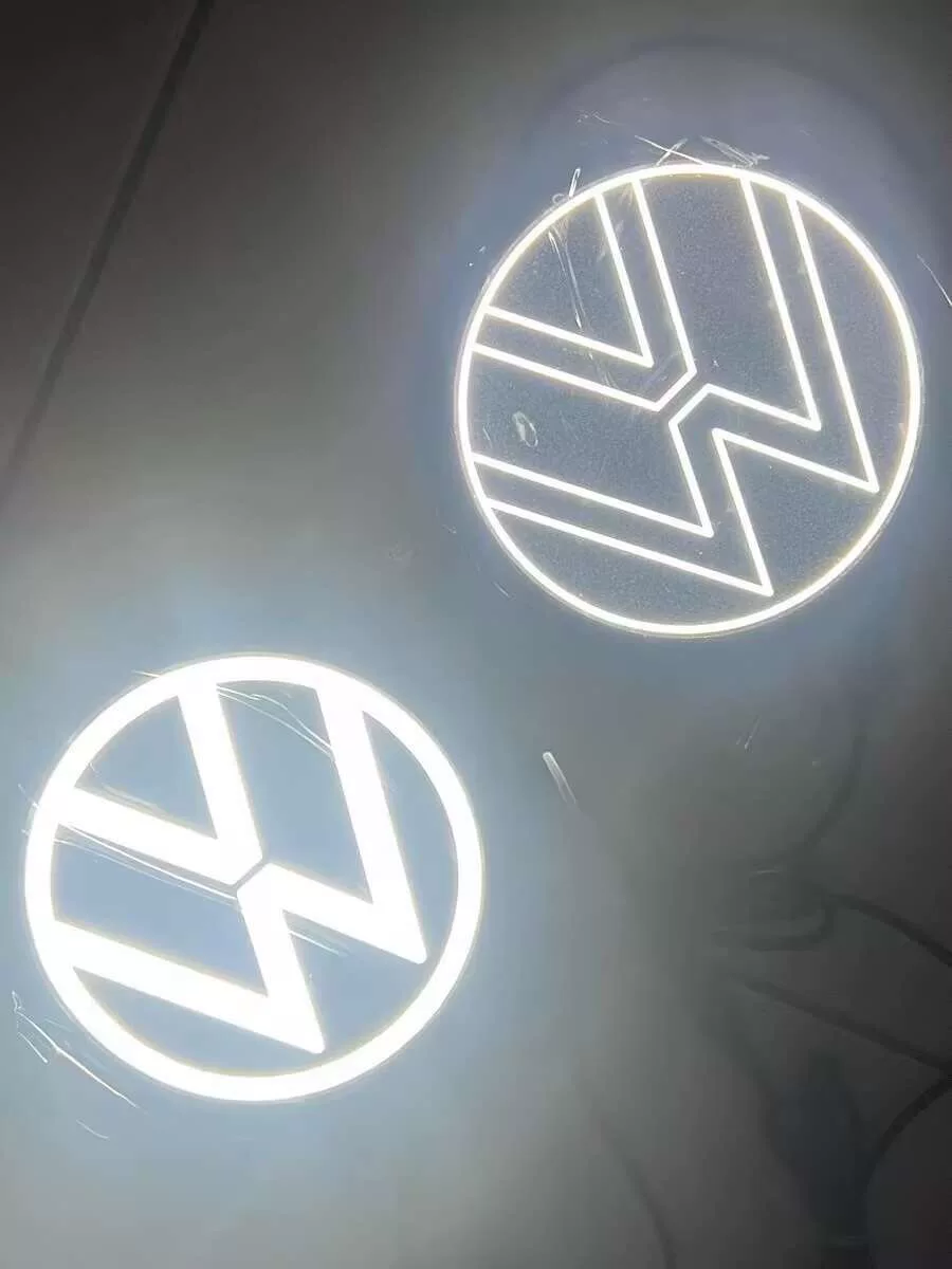 Volkswagen Illuminated Logo Volkswagen OEM-Style LED Car Logo Volkswagen Illuminated Logo Compatible with ACC Adaptive Cruise Control