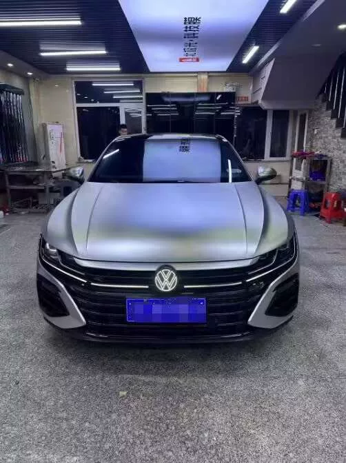 Volkswagen Illuminated Logo Volkswagen OEM-Style LED Car Logo Volkswagen Illuminated Logo Compatible with ACC Adaptive Cruise Control