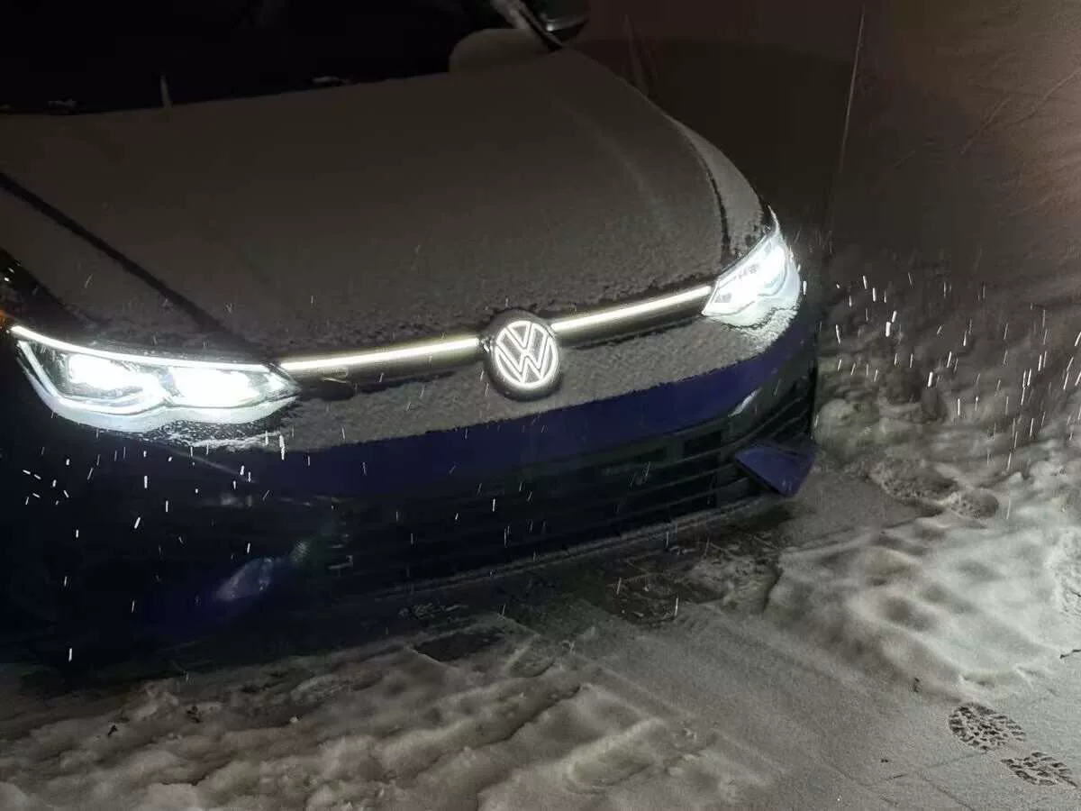 Volkswagen Illuminated Logo Volkswagen OEM-Style LED Car Logo Volkswagen Illuminated Logo Compatible with ACC Adaptive Cruise Control