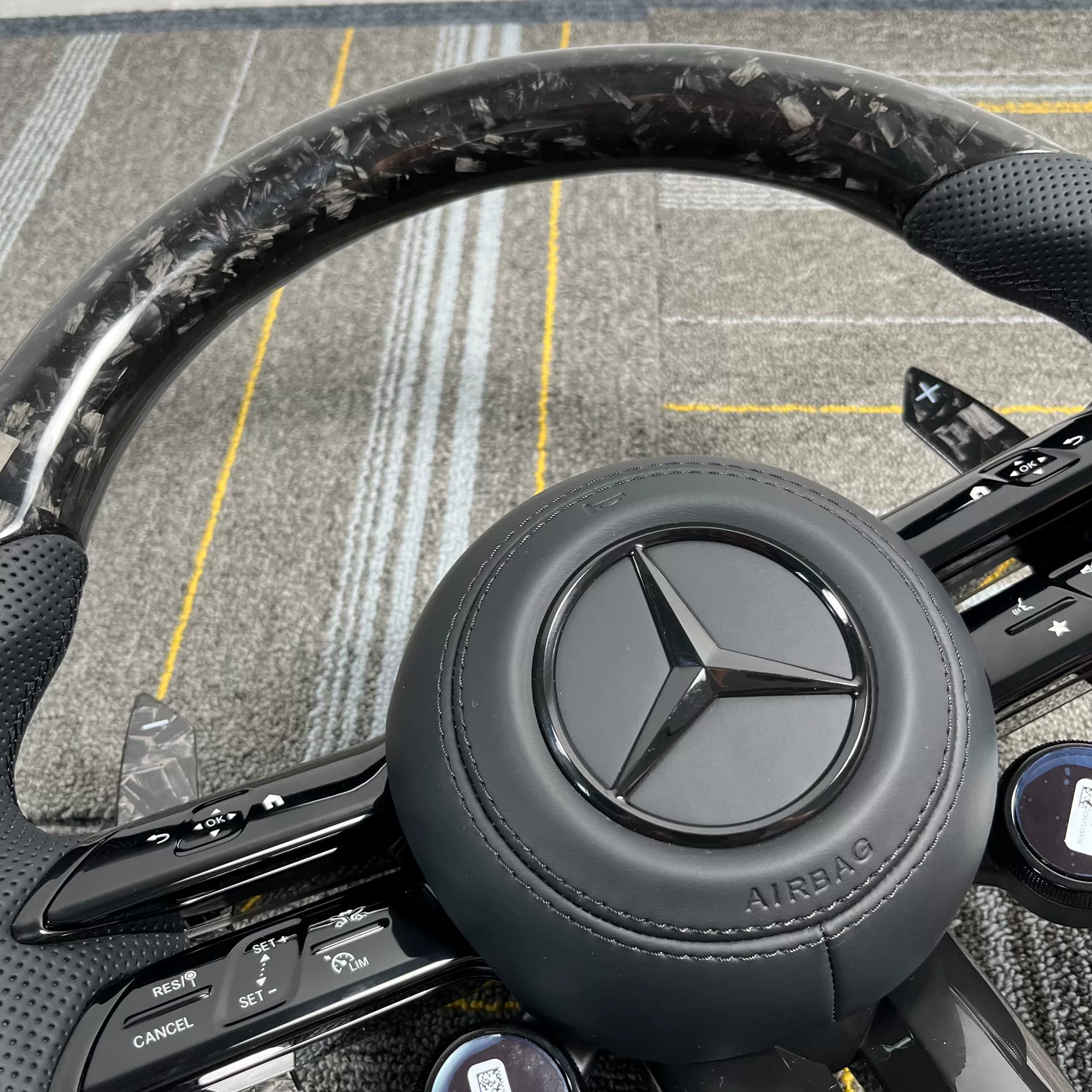 Mercedes-AMG Dragonfly Steering Wheel Modification Forged Carbon Fiber Steering Wheel Specifically Designed and Custom-Fit for Your Vehicle