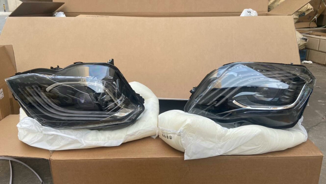 Mercedes-Benz GLK Headlight Assembly | GLK300/GLK260/GLK200 Maybach-Style LED Headlights Compatible with 2012–2015 models, featuring damage-free installation on the original vehicl