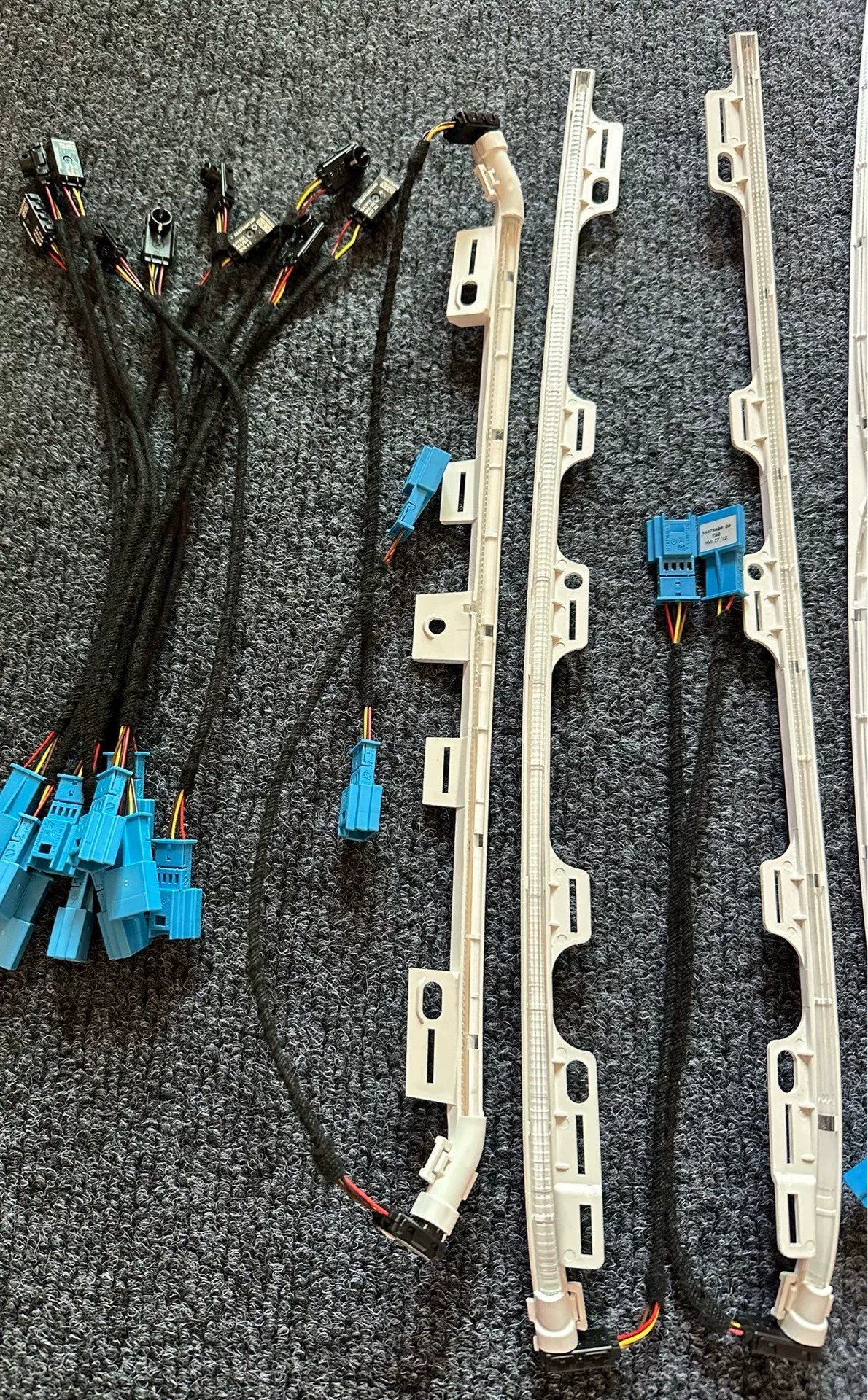 Mercedes-Benz V300 OEM 64-Color Ambient Light Kit Original Factory Sealed Plug-and-Play Installation