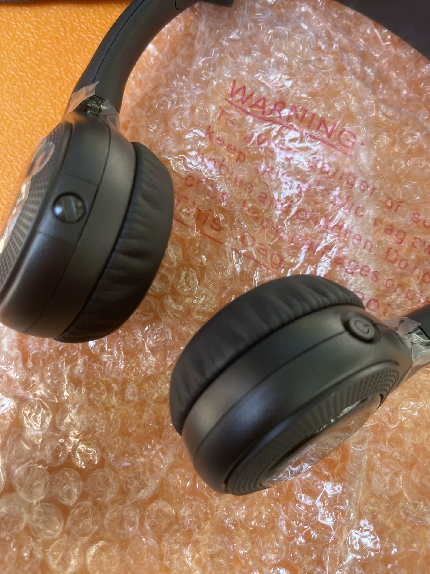 Land Rover Genuine Rear Seat Entertainment Headphones (Infrared)