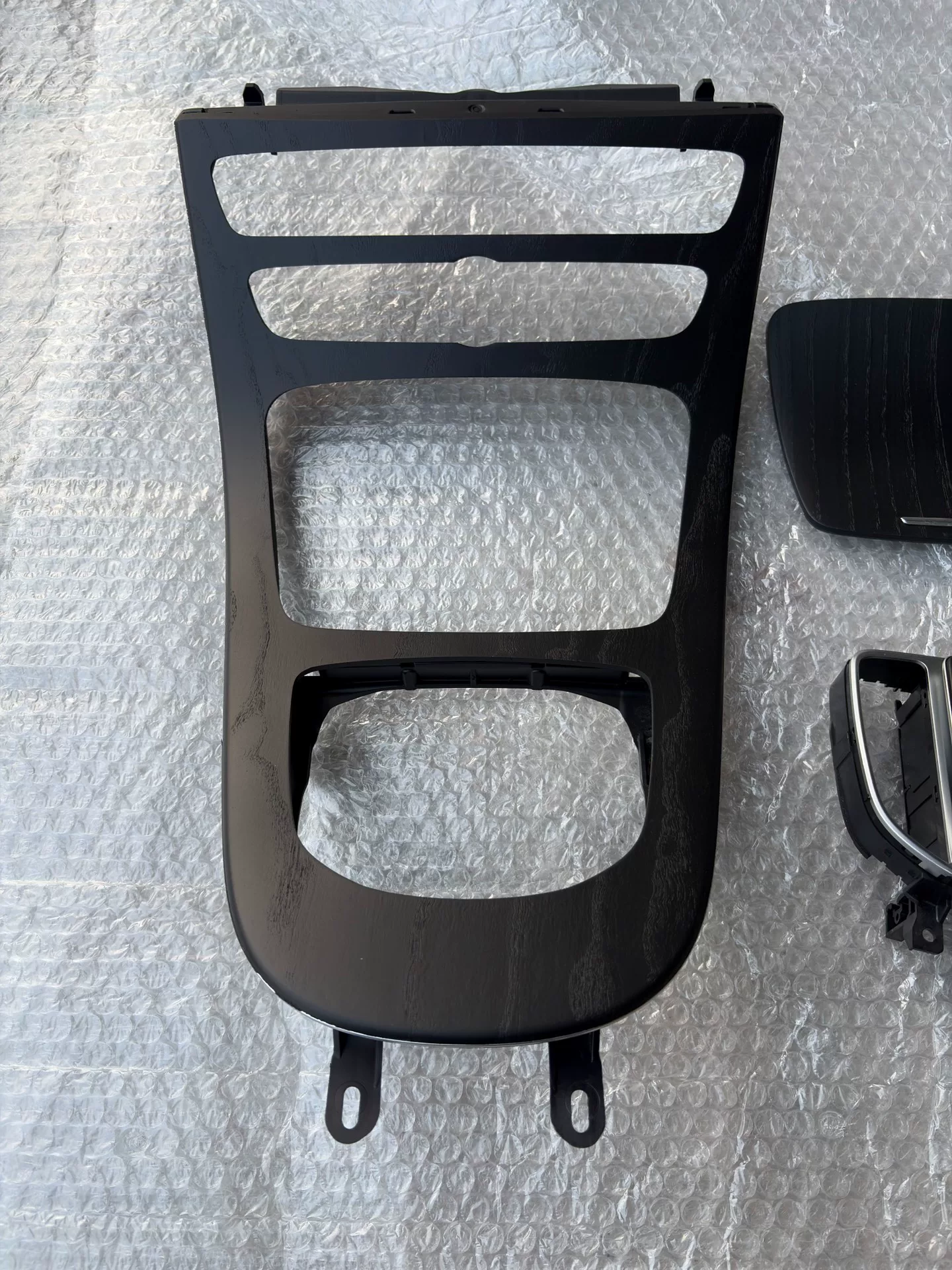 Mercedes-Benz W213 E-Class Center Console Panel with Touchpad (Replaces Original for E200L/E260L/E300L)
